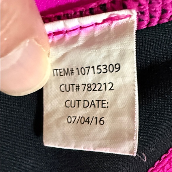 Torrid Hot Pink and Black Sports Bra SKU1165 - Picture 7 of 9